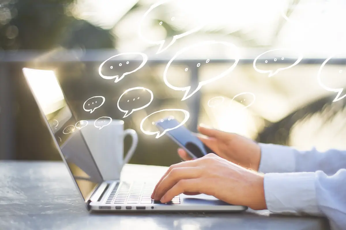 Bulk SMS Malaysia customer messaging across smartphone and laptop channels